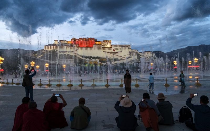Tibet`s Winter Tourism Promotion raises Concerns Over Chinese Propaganda